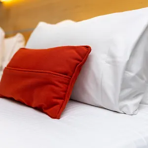 holiday-inn-express-gent.hotelsghent.com/